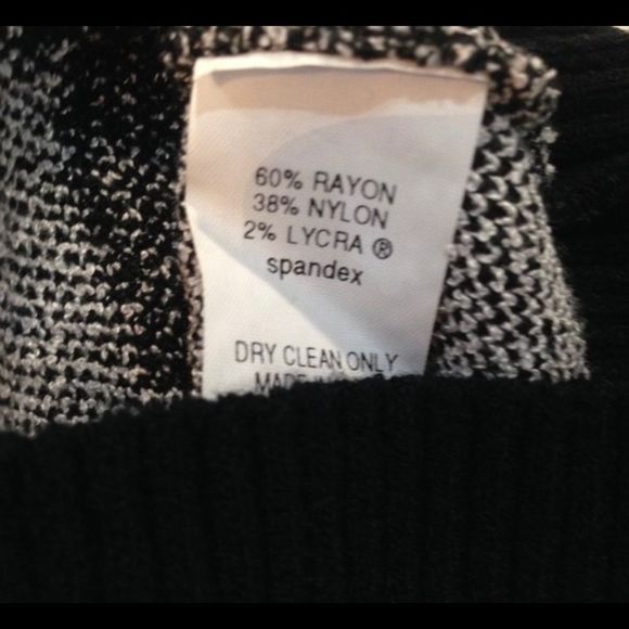 Vintage Bette Paige Sleeveless Shimmer Sweater - Picture 4 of 5